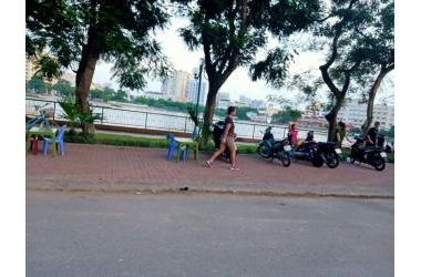 BÁN NHÀ ĐẸP ÂU CƠ, TÂY HỒ, SỐ LẺ TRONG ĐÊ, CẠNH KS SHERATEN, VIEW HỒ TÂY, DÂN SINH ĐẲNG CẤP.